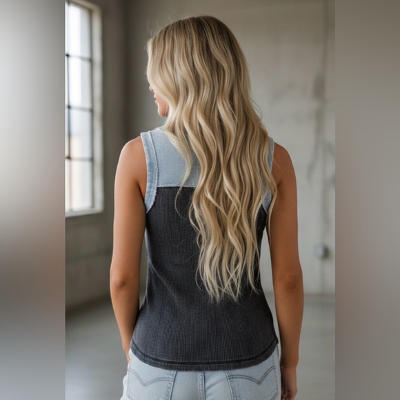NWT Knit Textured Denim Contrast Trim Patch Back Henley Tank Top Black Shirt - Picture 2 of 8